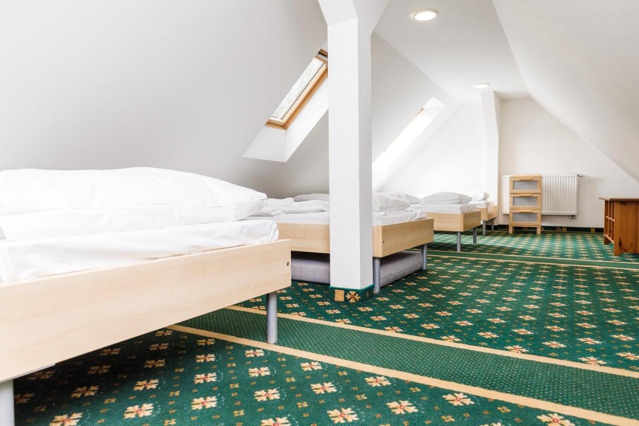 Hotel Farma Hory Karlsbad Exterior foto